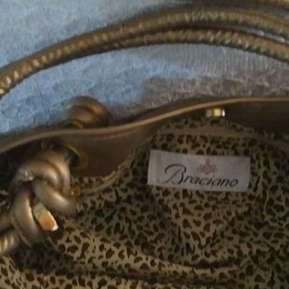 NEW Gold Woven Faux-Leather Handbag/Tote, Leopard Print Interior - Picture 5 of 6